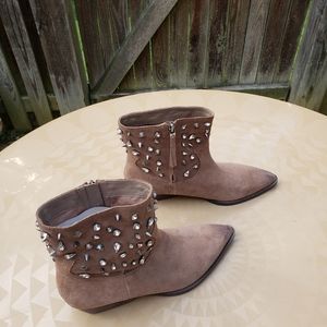 Women leather booties